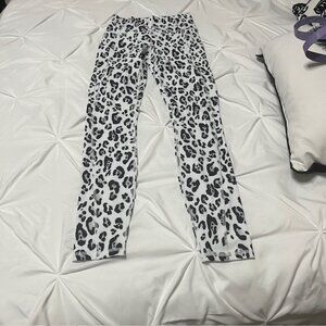 Fabletics Oasis XS Leggings